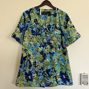Maggie Barnes Colorful Pockets SZ 1X 18/20W Stretch Button Up Blouse Top Shirt